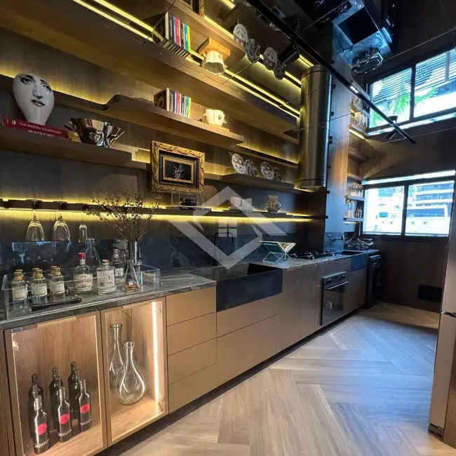 Apartamento com 3 quartos à venda, 95m2 em Botafogo, Rio De Janeiro - RJ - imagem 2 Foto 2 de Apartamento com 3 quartos à venda, 95m2 em Botafogo, Rio De Janeiro - RJ