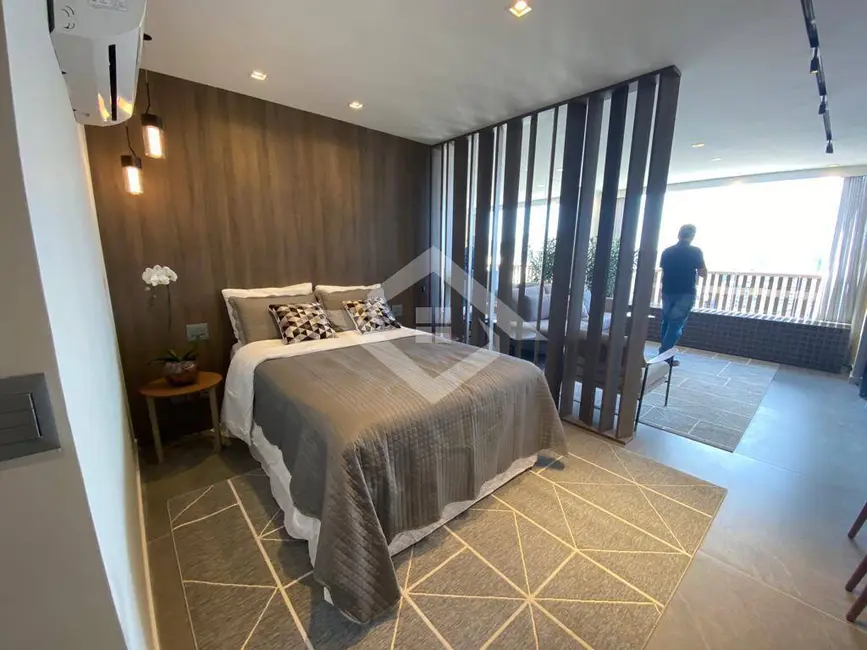 Foto 2 de Apartamento com 1 quarto à venda, 37m2 em Humaitá, Rio De Janeiro - RJ