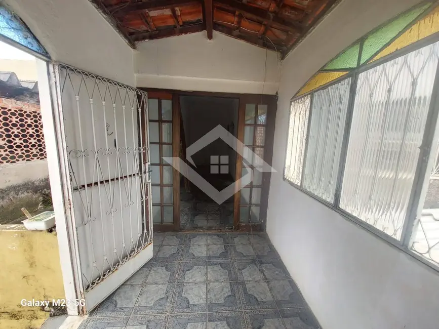 Foto 2 de Casa com 2 quartos para alugar, 120m2 em Campo Grande, Rio De Janeiro - RJ