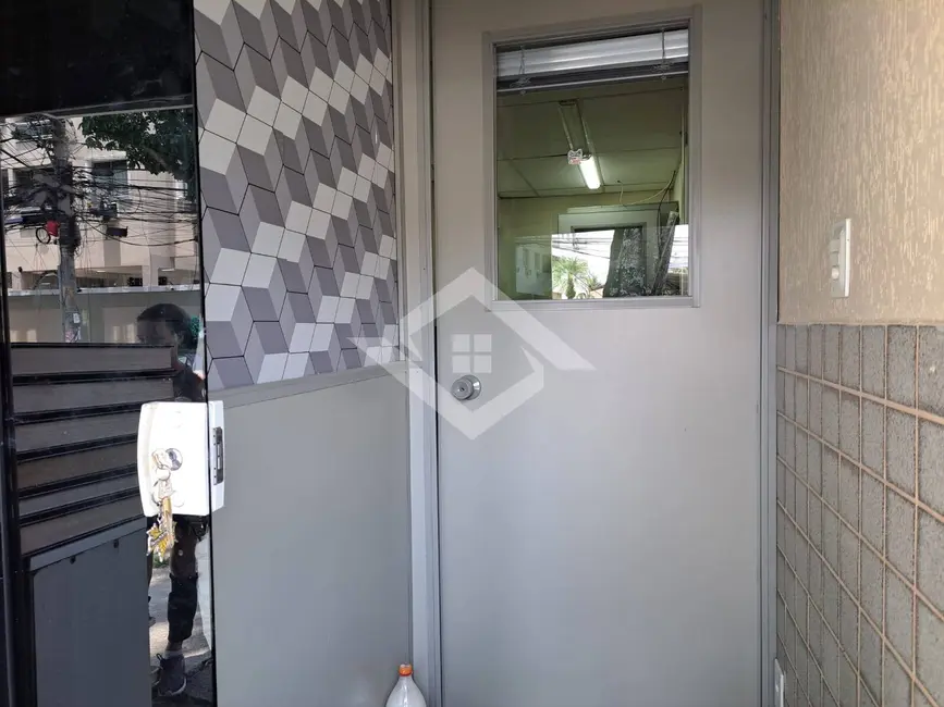 Foto 2 de Sala Comercial para alugar, 25m2 em Taquara, Rio De Janeiro - RJ