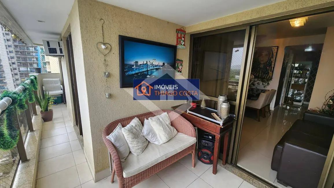 Foto 2 de Apartamento com 3 quartos à venda, 72m2 em Barra da Tijuca, Rio De Janeiro - RJ