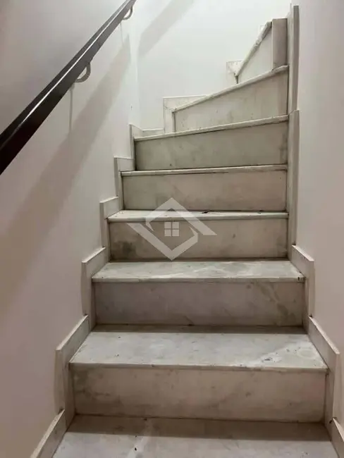 Foto 5 de Casa com 2 quartos à venda, 100m2 em Santa Rosa, Niteroi - RJ