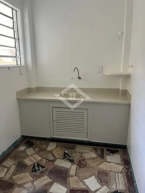 Foto 6 de Casa com 2 quartos à venda, 100m2 em Santa Rosa, Niteroi - RJ