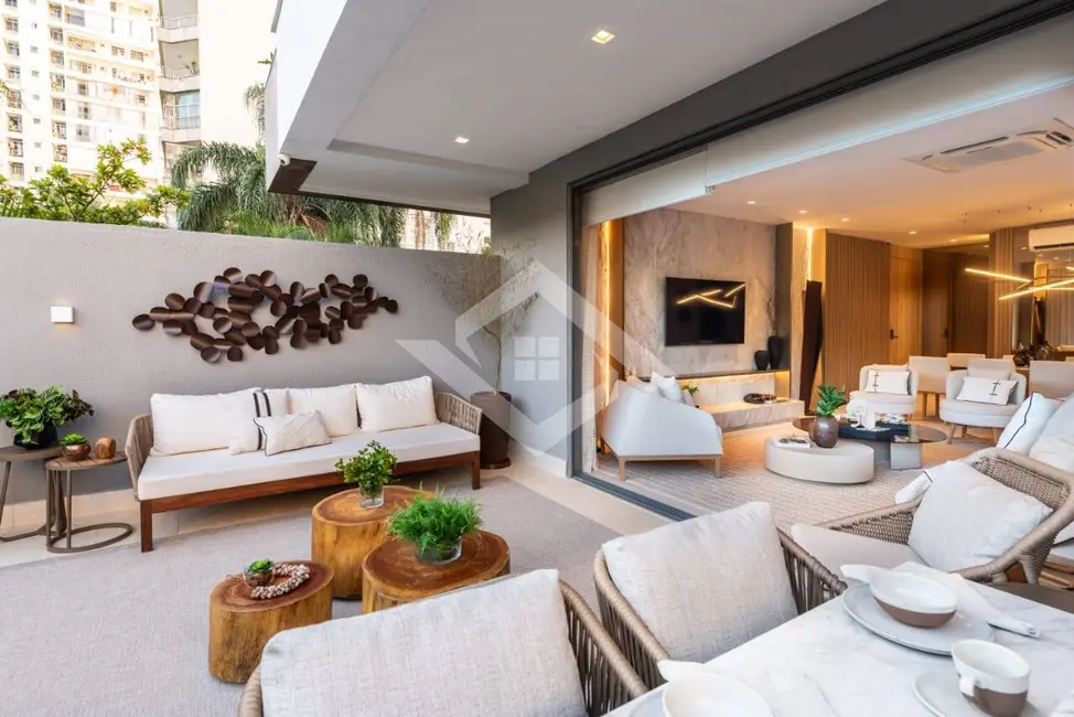 Casa com 3 quartos à venda, 322m2 em Barra da Tijuca, Rio De Janeiro - RJ - imagem 4 Foto 4 de Casa com 3 quartos à venda, 322m2 em Barra da Tijuca, Rio De Janeiro - RJ