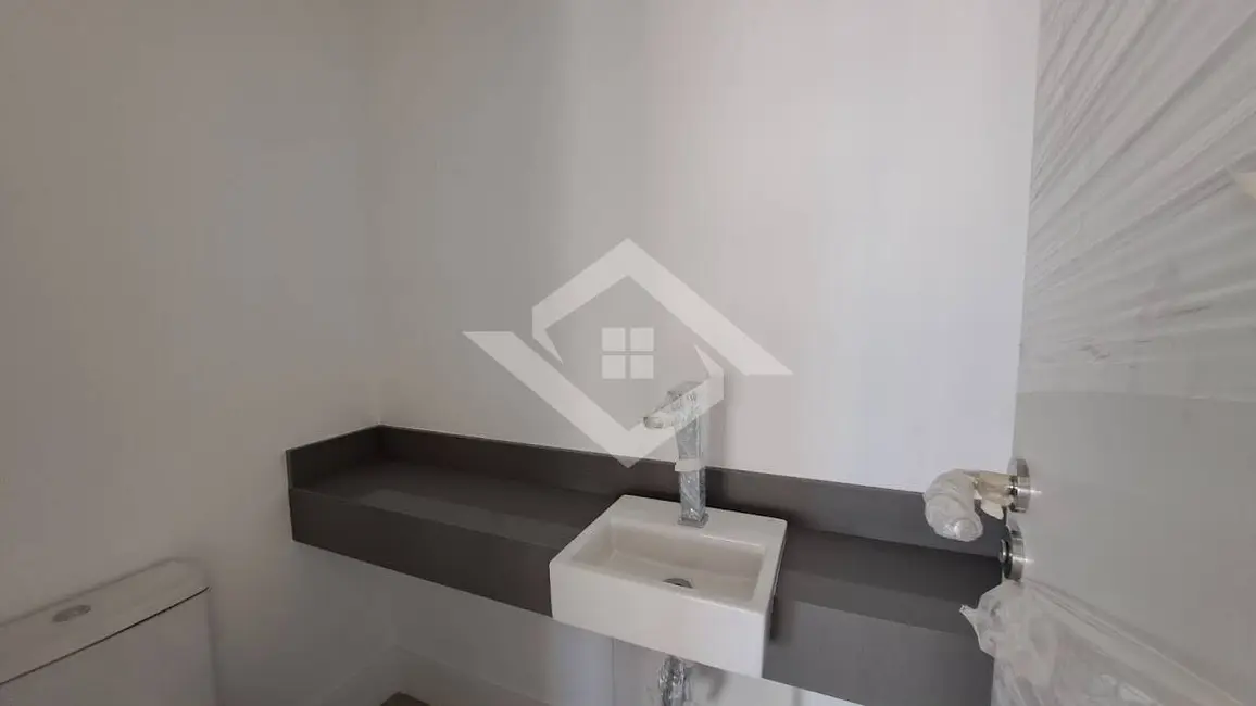 Apartamento com 4 quartos à venda, 187m2 em Barra da Tijuca, Rio De Janeiro - RJ - imagem 5 Foto 5 de Apartamento com 4 quartos à venda, 187m2 em Barra da Tijuca, Rio De Janeiro - RJ