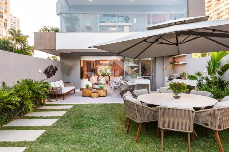 Casa com 3 quartos à venda, 282m2 em Barra da Tijuca, Rio De Janeiro - RJ - imagem 3 Foto 3 de Casa com 3 quartos à venda, 282m2 em Barra da Tijuca, Rio De Janeiro - RJ