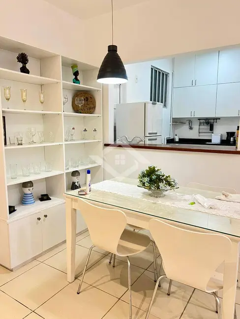 Foto 8 de Apartamento com 2 quartos à venda, 70m2 em Copacabana, Rio De Janeiro - RJ