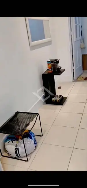 Foto 2 de Apartamento com 2 quartos à venda, 70m2 em Copacabana, Rio De Janeiro - RJ