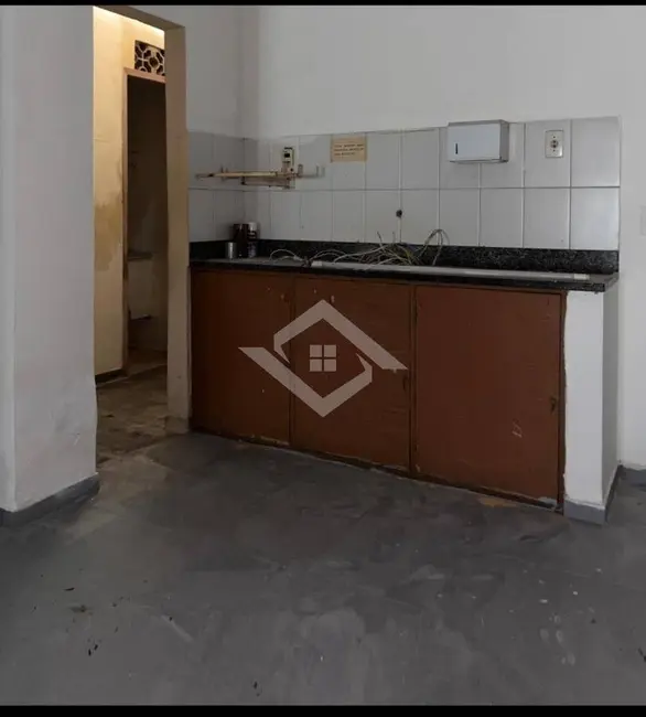 Loja para alugar, 200m2 em Centro, Niteroi - RJ - imagem 4 Foto 4 de Loja para alugar, 200m2 em Centro, Niteroi - RJ