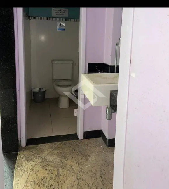 Loja para alugar, 200m2 em Centro, Niteroi - RJ - imagem 6 Foto 6 de Loja para alugar, 200m2 em Centro, Niteroi - RJ