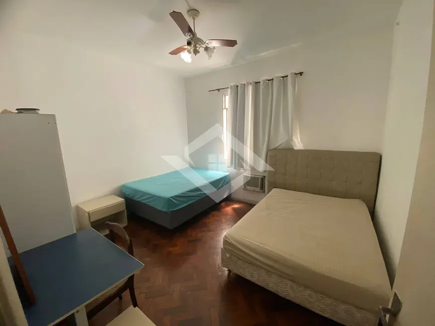 Apartamento com 4 quartos à venda, 120m2 em Copacabana, Rio De Janeiro - RJ - imagem 9 Foto 9 de Apartamento com 4 quartos à venda, 120m2 em Copacabana, Rio De Janeiro - RJ
