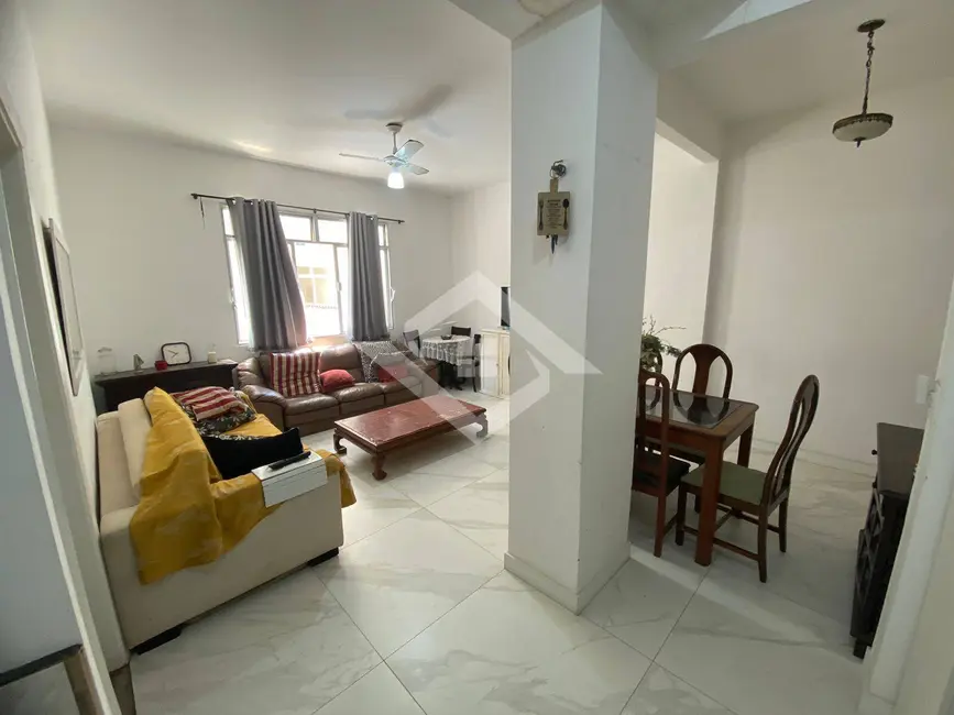 Apartamento com 4 quartos à venda, 120m2 em Copacabana, Rio De Janeiro - RJ - imagem 7 Foto 7 de Apartamento com 4 quartos à venda, 120m2 em Copacabana, Rio De Janeiro - RJ