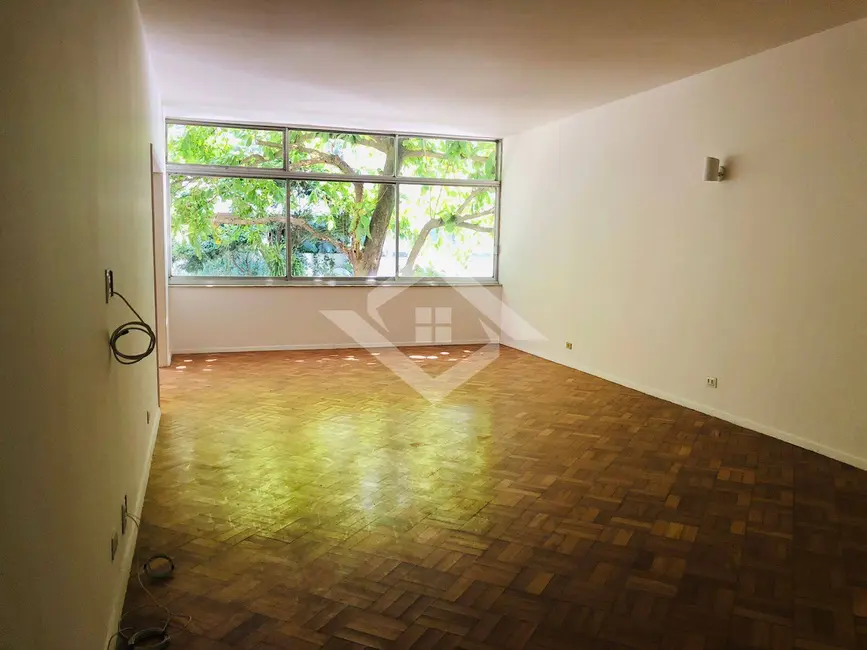 Apartamento com 4 quartos à venda, 300m2 em Ipanema, Rio De Janeiro - RJ - imagem 7 Foto 7 de Apartamento com 4 quartos à venda, 300m2 em Ipanema, Rio De Janeiro - RJ