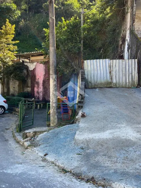 Foto 4 de Terreno / Lote à venda, 750m2 em Santa Rosa, Niteroi - RJ