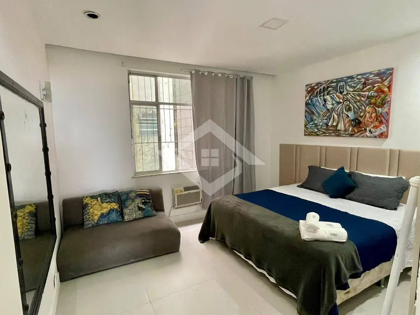 Foto 8 de Apartamento com 4 quartos para alugar, 260m2 em Copacabana, Rio De Janeiro - RJ