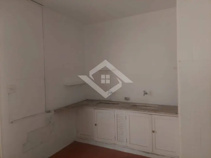 Apartamento com 3 quartos à venda, 147m2 em Copacabana, Rio De Janeiro - RJ - imagem 7 Foto 7 de Apartamento com 3 quartos à venda, 147m2 em Copacabana, Rio De Janeiro - RJ