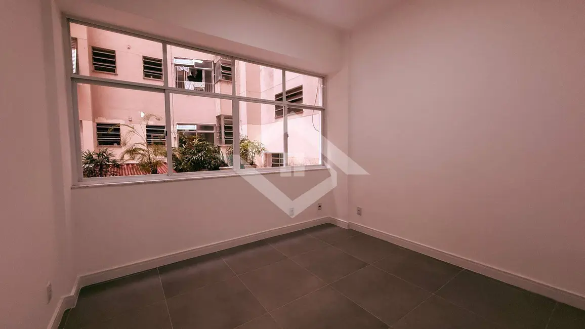 Foto 8 de Apartamento com 4 quartos à venda, 200m2 em Copacabana, Rio De Janeiro - RJ