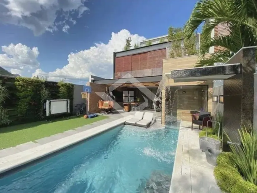 Foto 2 de Casa com 5 quartos à venda, 430m2 em Barra da Tijuca, Rio De Janeiro - RJ