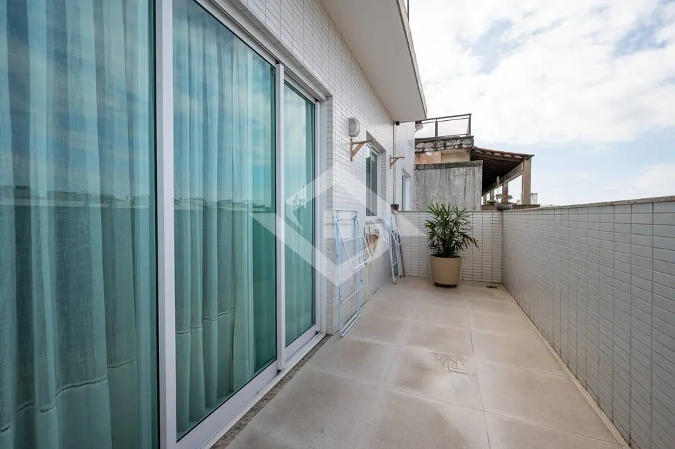 Foto 2 de Casa com 4 quartos à venda, 214m2 em Vargem Pequena, Rio De Janeiro - RJ