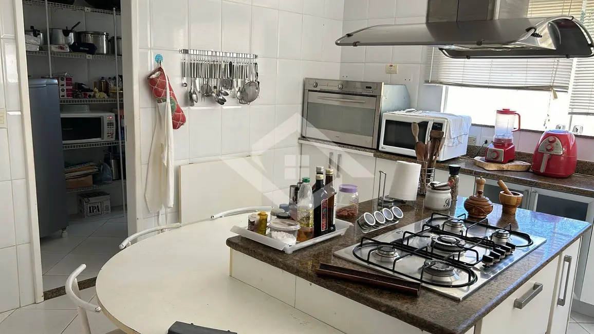 Foto 9 de Casa com 4 quartos à venda, 560m2 em Vargem Grande, Rio De Janeiro - RJ