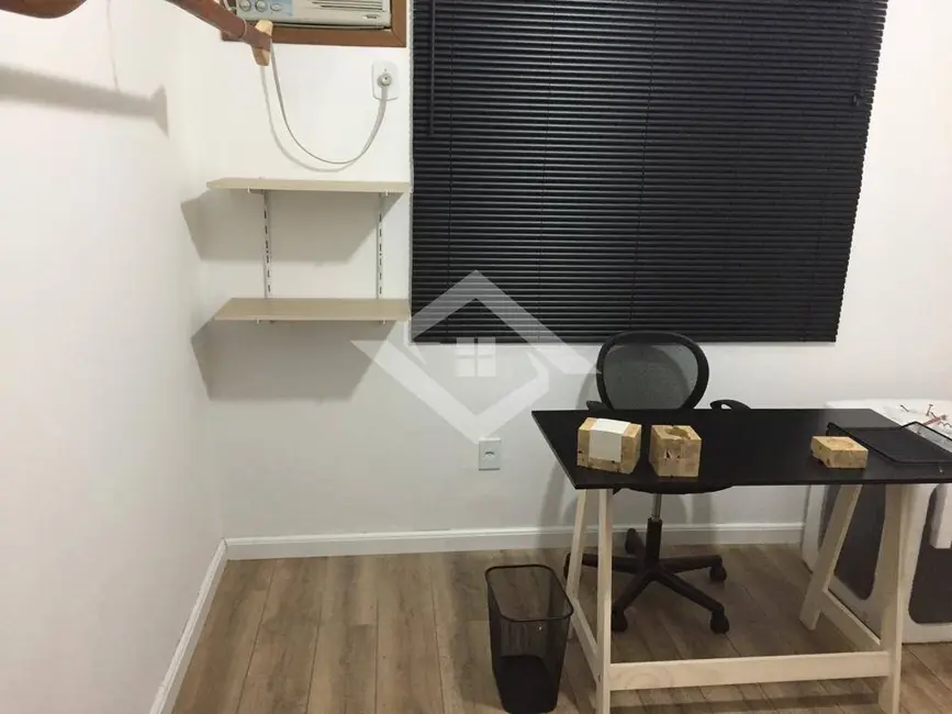 Foto 1 de Sala Comercial à venda, 17m2 em Centro, Niteroi - RJ