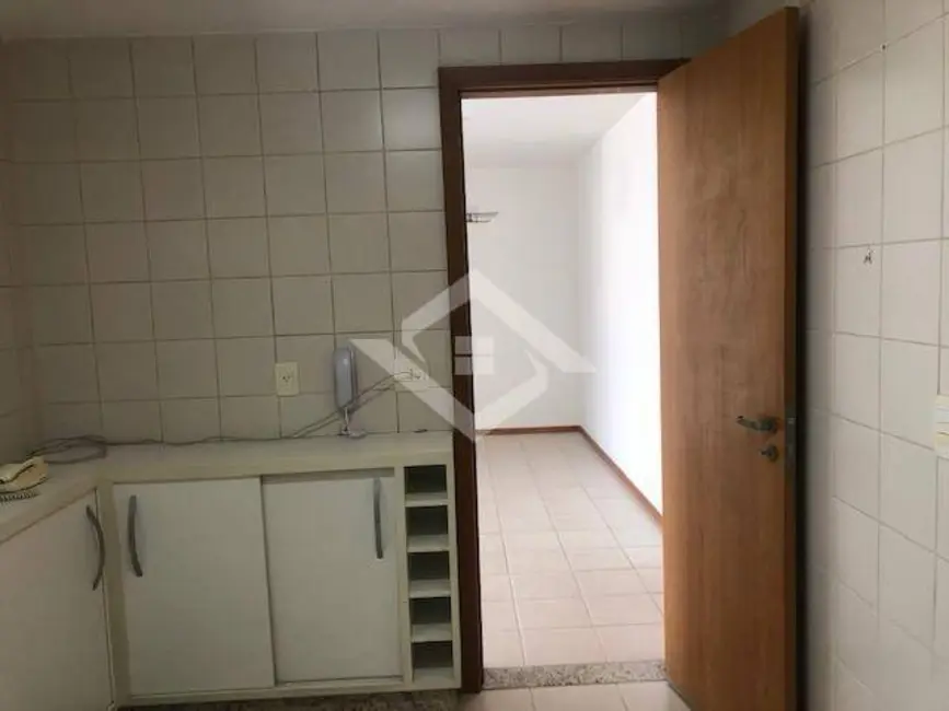 Foto 9 de Apartamento com 3 quartos à venda, 130m2 em São Domingos, Niteroi - RJ