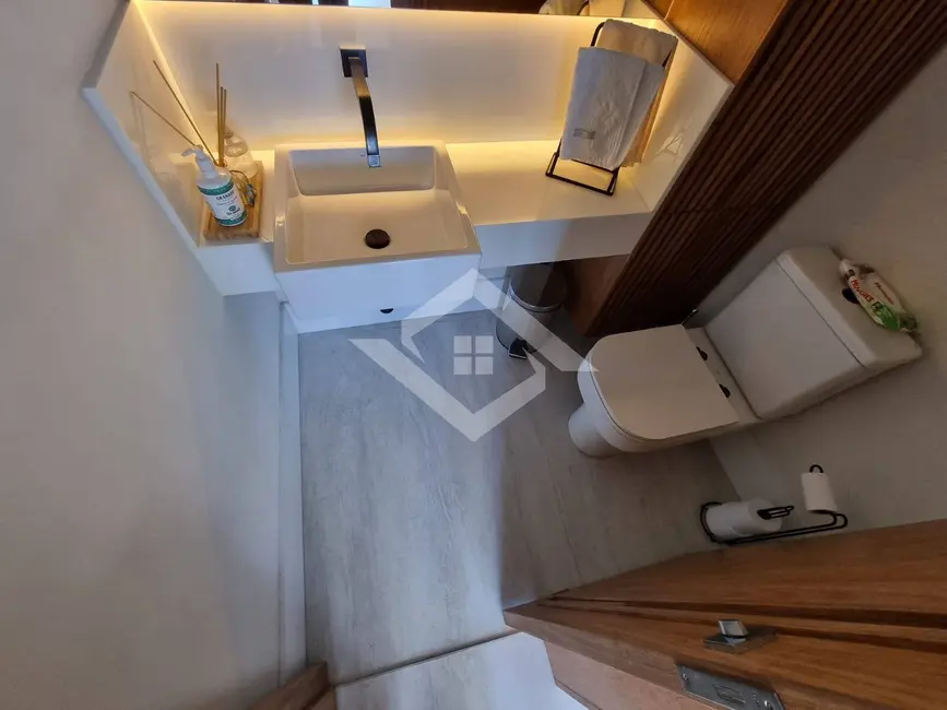 Sala Comercial à venda, 36m2 em Rio De Janeiro - RJ - imagem 4 Foto 4 de Sala Comercial à venda, 36m2 em Rio De Janeiro - RJ