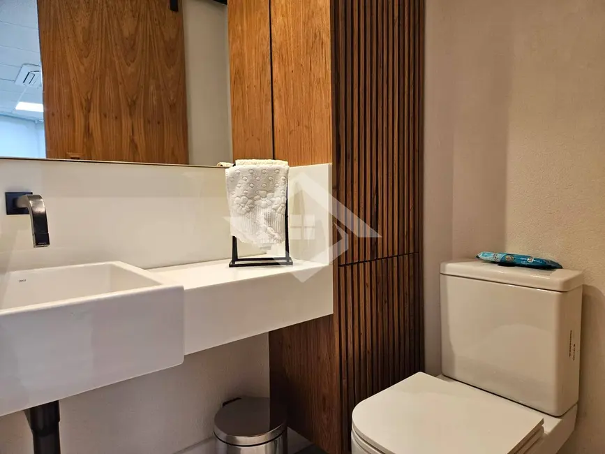 Sala Comercial à venda, 36m2 em Rio De Janeiro - RJ - imagem 7 Foto 7 de Sala Comercial à venda, 36m2 em Rio De Janeiro - RJ