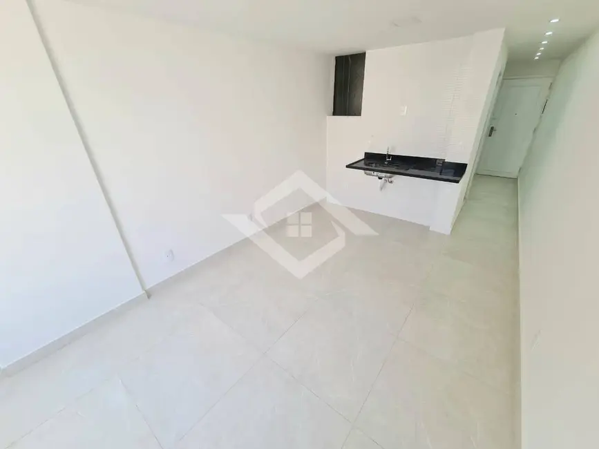 Foto 4 de Apartamento com 1 quarto à venda, 35m2 em Copacabana, Rio De Janeiro - RJ