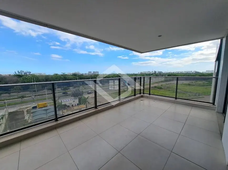 Apartamento com 3 quartos à venda, 131m2 em Rio De Janeiro - RJ - imagem 3 Foto 3 de Apartamento com 3 quartos à venda, 131m2 em Rio De Janeiro - RJ