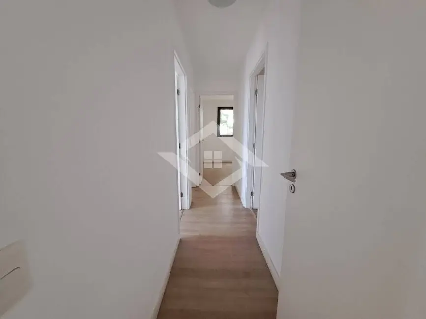 Apartamento com 3 quartos à venda, 131m2 em Rio De Janeiro - RJ - imagem 7 Foto 7 de Apartamento com 3 quartos à venda, 131m2 em Rio De Janeiro - RJ