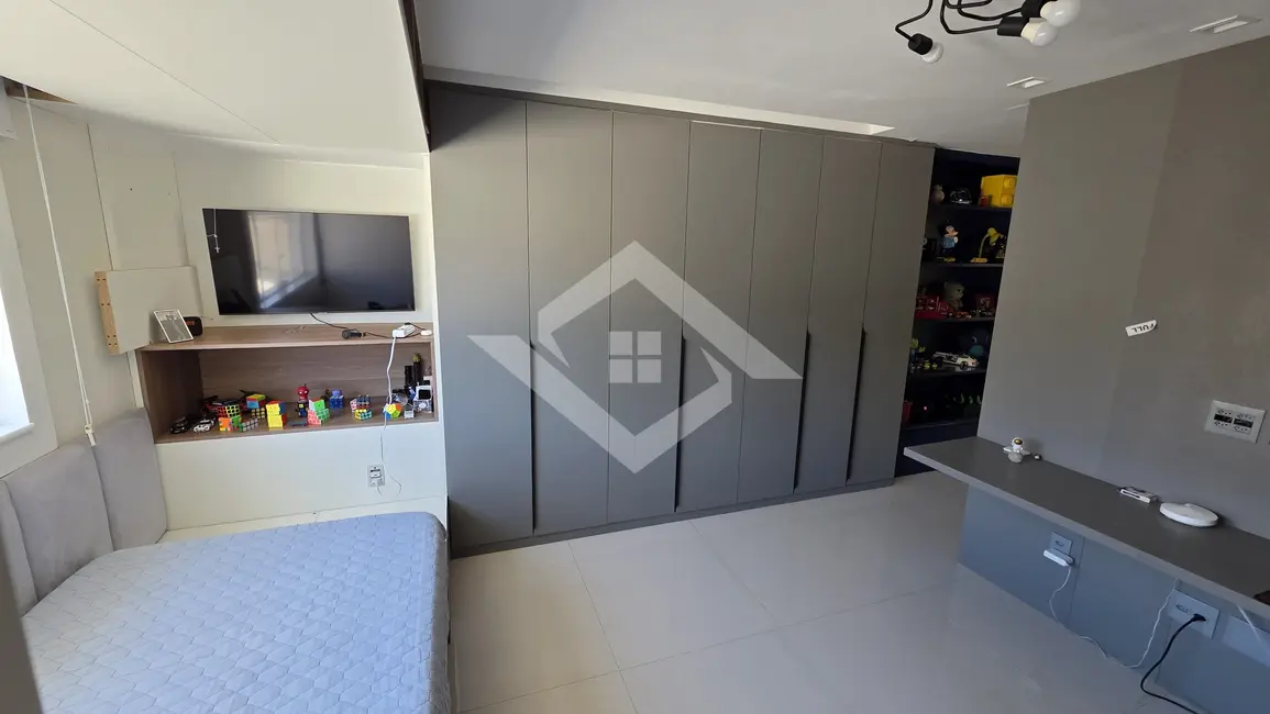 Casa com 4 quartos à venda em Barra da Tijuca, Rio De Janeiro - RJ - imagem 9 Foto 9 de Casa com 4 quartos à venda em Barra da Tijuca, Rio De Janeiro - RJ