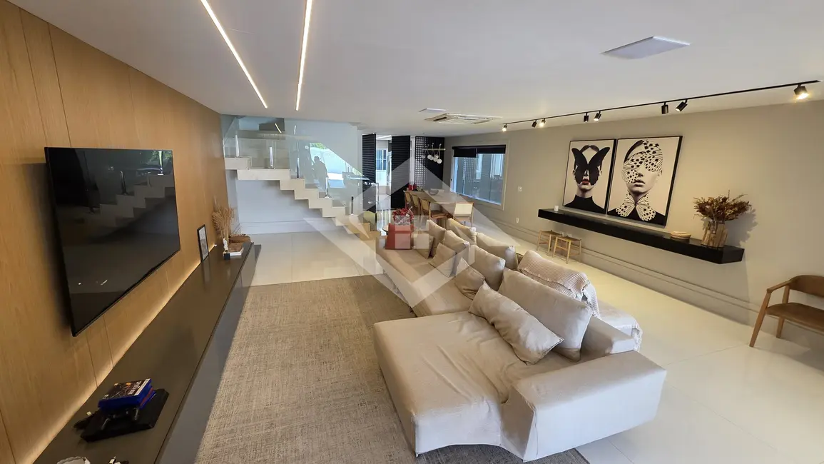 Casa com 4 quartos à venda em Barra da Tijuca, Rio De Janeiro - RJ - imagem 5 Foto 5 de Casa com 4 quartos à venda em Barra da Tijuca, Rio De Janeiro - RJ