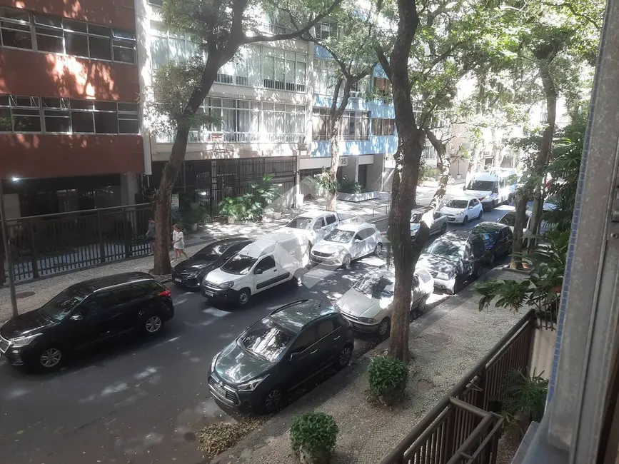 Foto 5 de Apartamento com 4 quartos à venda, 200m2 em Copacabana, Rio De Janeiro - RJ