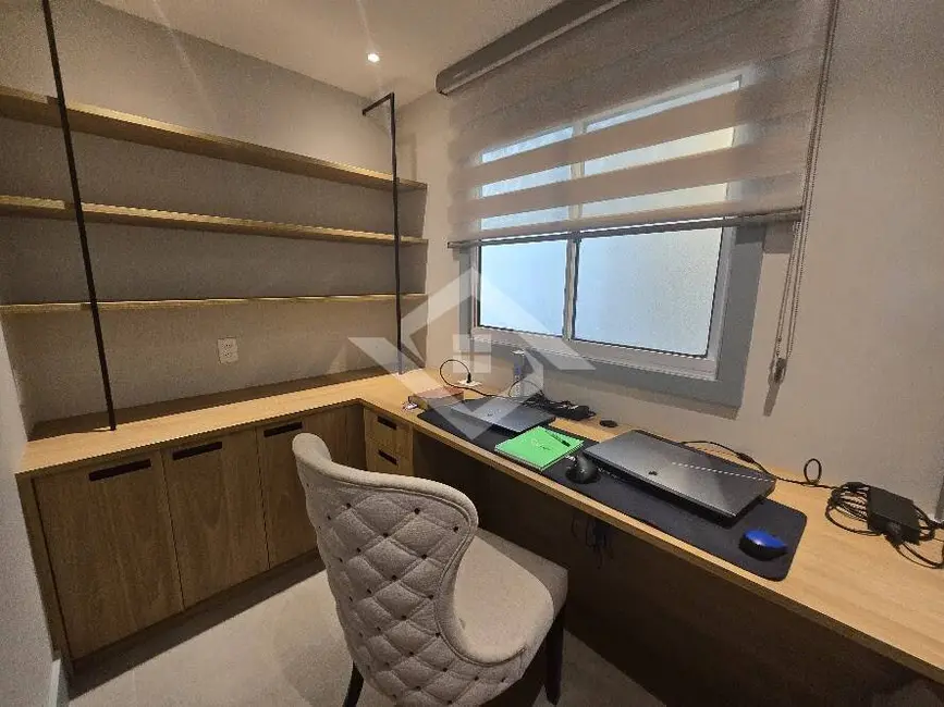 Casa com 5 quartos à venda, 300m2 em Barra da Tijuca, Rio De Janeiro - RJ - imagem 7 Foto 7 de Casa com 5 quartos à venda, 300m2 em Barra da Tijuca, Rio De Janeiro - RJ