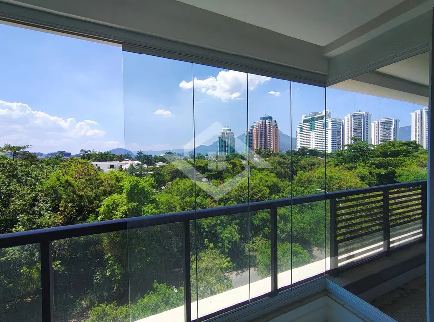 Foto 1 de Apartamento com 4 quartos à venda, 147m2 em Barra da Tijuca, Rio De Janeiro - RJ