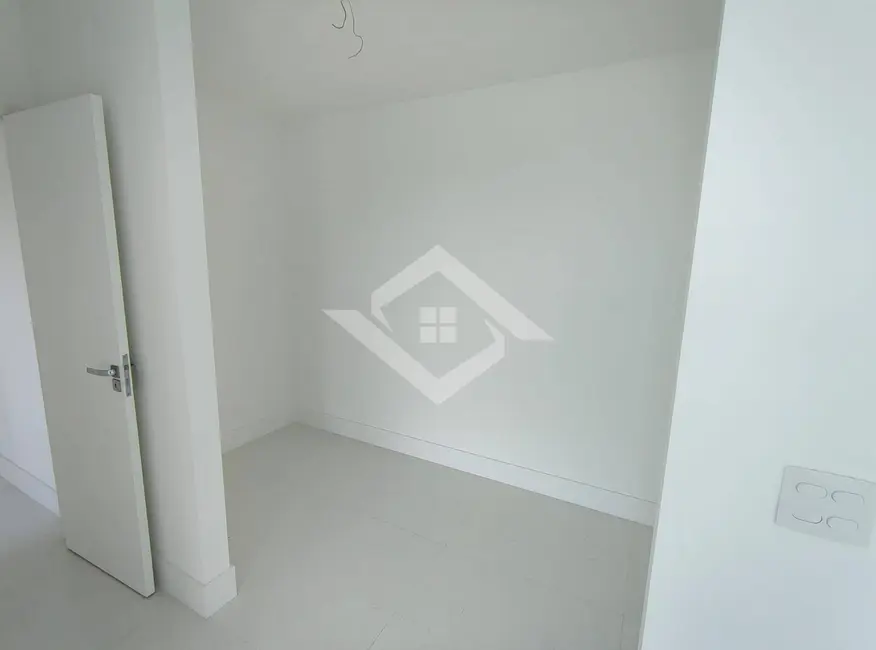 Foto 5 de Apartamento com 4 quartos à venda, 147m2 em Barra da Tijuca, Rio De Janeiro - RJ