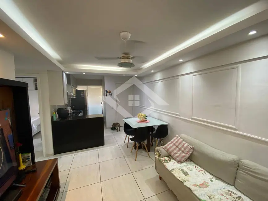 Foto 2 de Apartamento com 2 quartos à venda, 48m2 em Todos os Santos, Rio De Janeiro - RJ