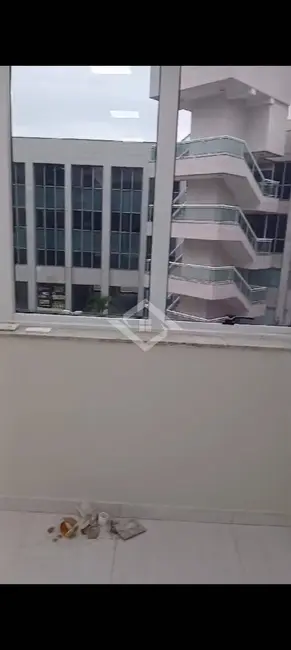 Foto 3 de Sala Comercial para alugar, 30m2 em Recreio dos Bandeirantes, Rio De Janeiro - RJ