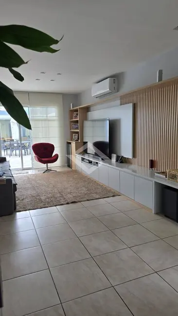 Foto 3 de Casa com 3 quartos à venda, 224m2 em Recreio dos Bandeirantes, Rio De Janeiro - RJ