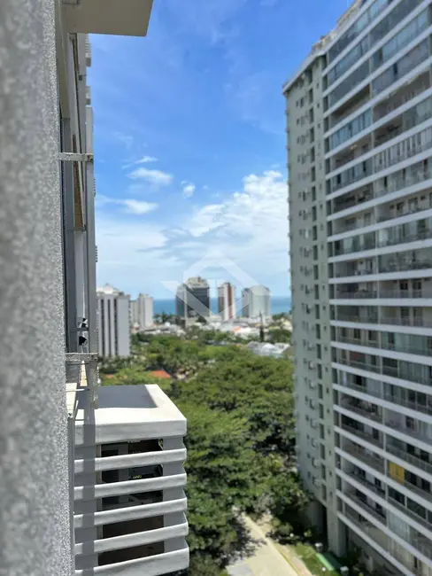 Foto 2 de Apartamento com 2 quartos à venda, 73m2 em Barra da Tijuca, Rio De Janeiro - RJ
