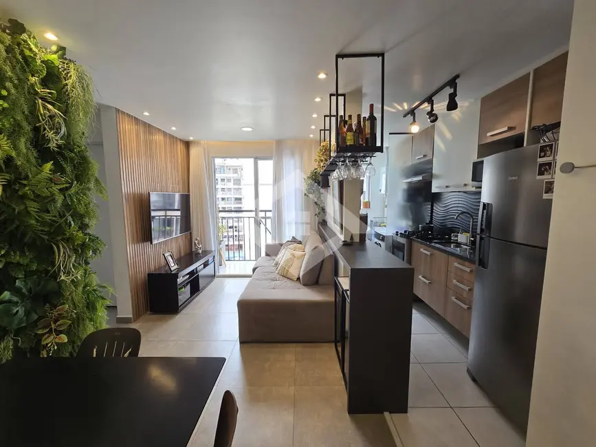 Apartamento com 2 quartos à venda, 48m2 em Taquara, Rio De Janeiro - RJ - imagem 2 Foto 2 de Apartamento com 2 quartos à venda, 48m2 em Taquara, Rio De Janeiro - RJ