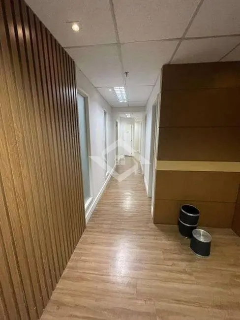 Sala Comercial para alugar, 188m2 em Centro, Rio De Janeiro - RJ - imagem 7 Foto 7 de Sala Comercial para alugar, 188m2 em Centro, Rio De Janeiro - RJ