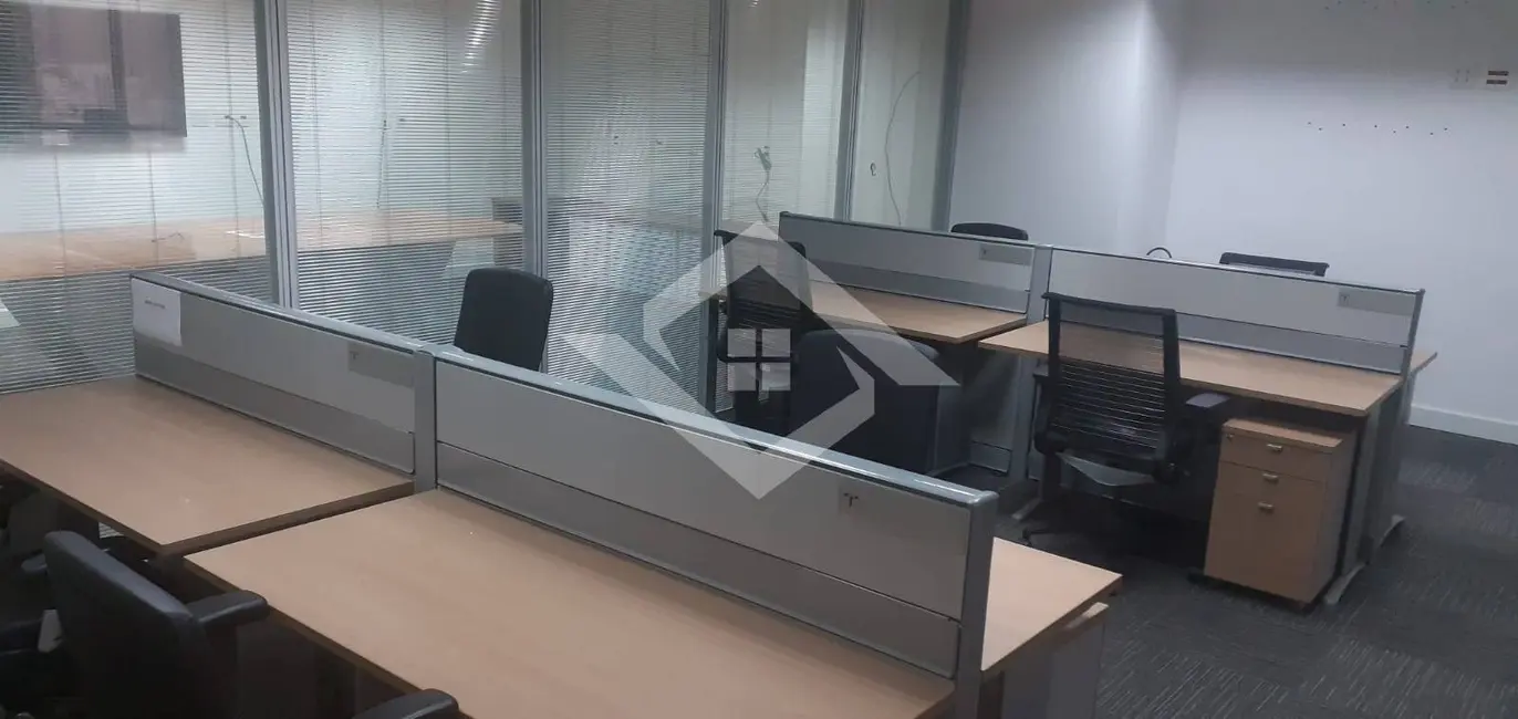 Sala Comercial para alugar, 253m2 em Botafogo, Rio De Janeiro - RJ - imagem 3 Foto 3 de Sala Comercial para alugar, 253m2 em Botafogo, Rio De Janeiro - RJ