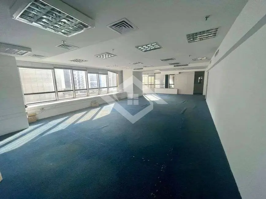 Foto 1 de Sala Comercial à venda e para alugar, 192m2 em Centro, Rio De Janeiro - RJ