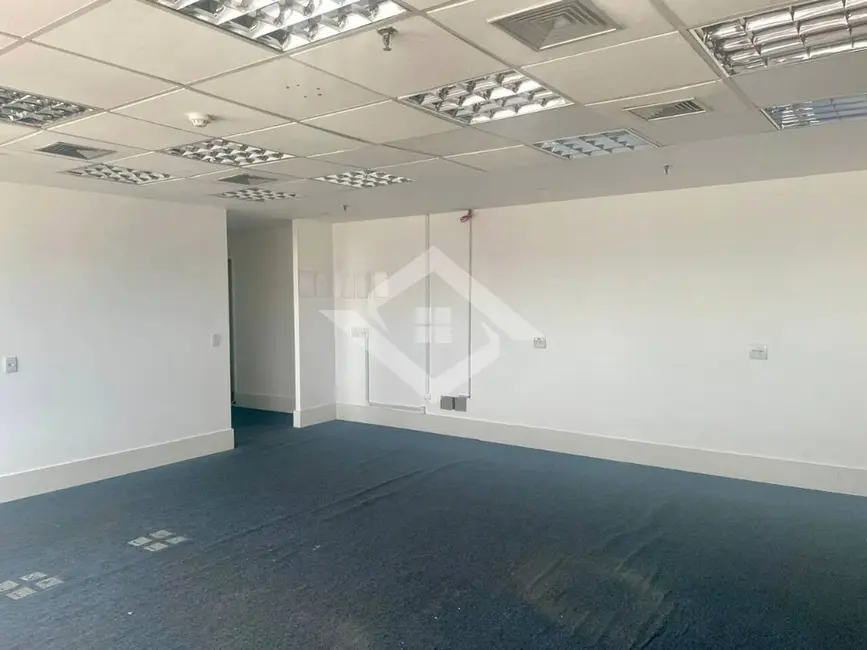 Sala Comercial para alugar, 156m2 em Centro, Rio De Janeiro - RJ - imagem 5 Foto 5 de Sala Comercial para alugar, 156m2 em Centro, Rio De Janeiro - RJ