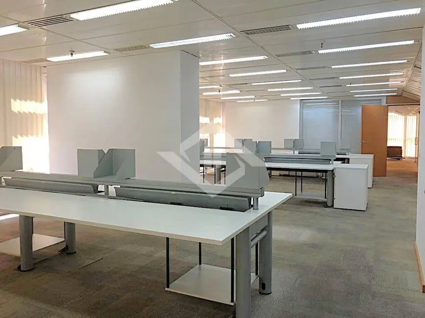 Foto 1 de Sala Comercial para alugar, 242m2 em Centro, Rio De Janeiro - RJ