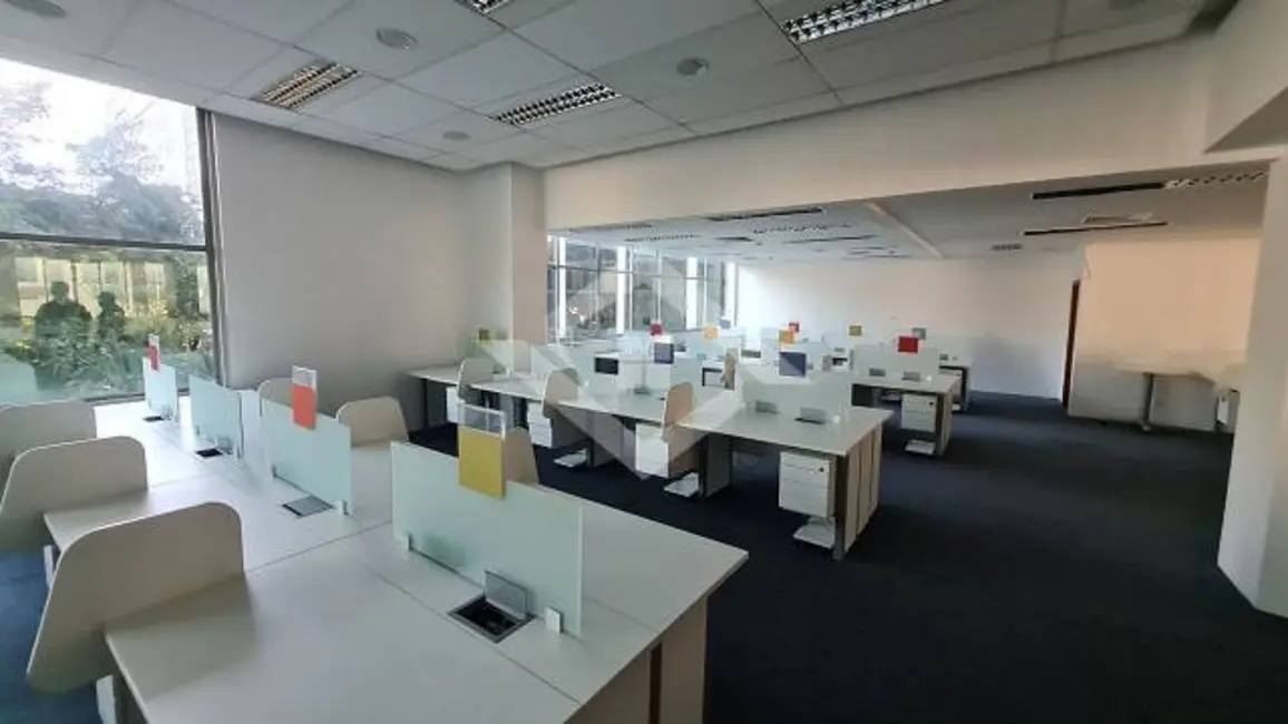 Sala Comercial à venda e para alugar, 4811m2 em Centro, Rio De Janeiro - RJ - imagem 5 Foto 5 de Sala Comercial à venda e para alugar, 4811m2 em Centro, Rio De Janeiro - RJ
