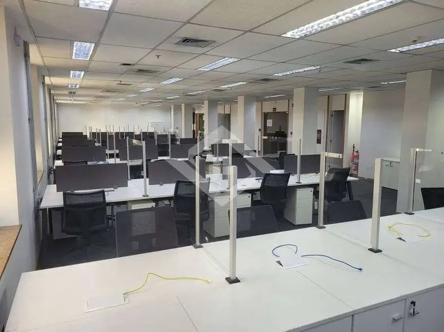 Foto 2 de Sala Comercial para alugar, 581m2 em Centro, Rio De Janeiro - RJ