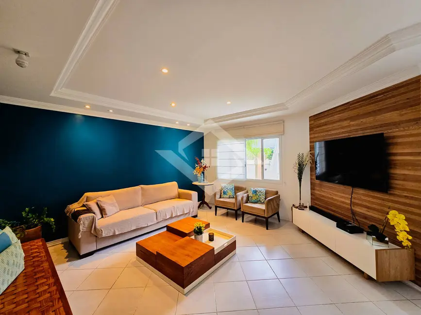 Foto 1 de Casa de Condomínio com 4 quartos à venda, 220m2 em Vargem Pequena, Rio De Janeiro - RJ